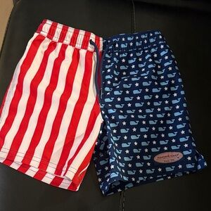 Vineyard vines boys swim size 5